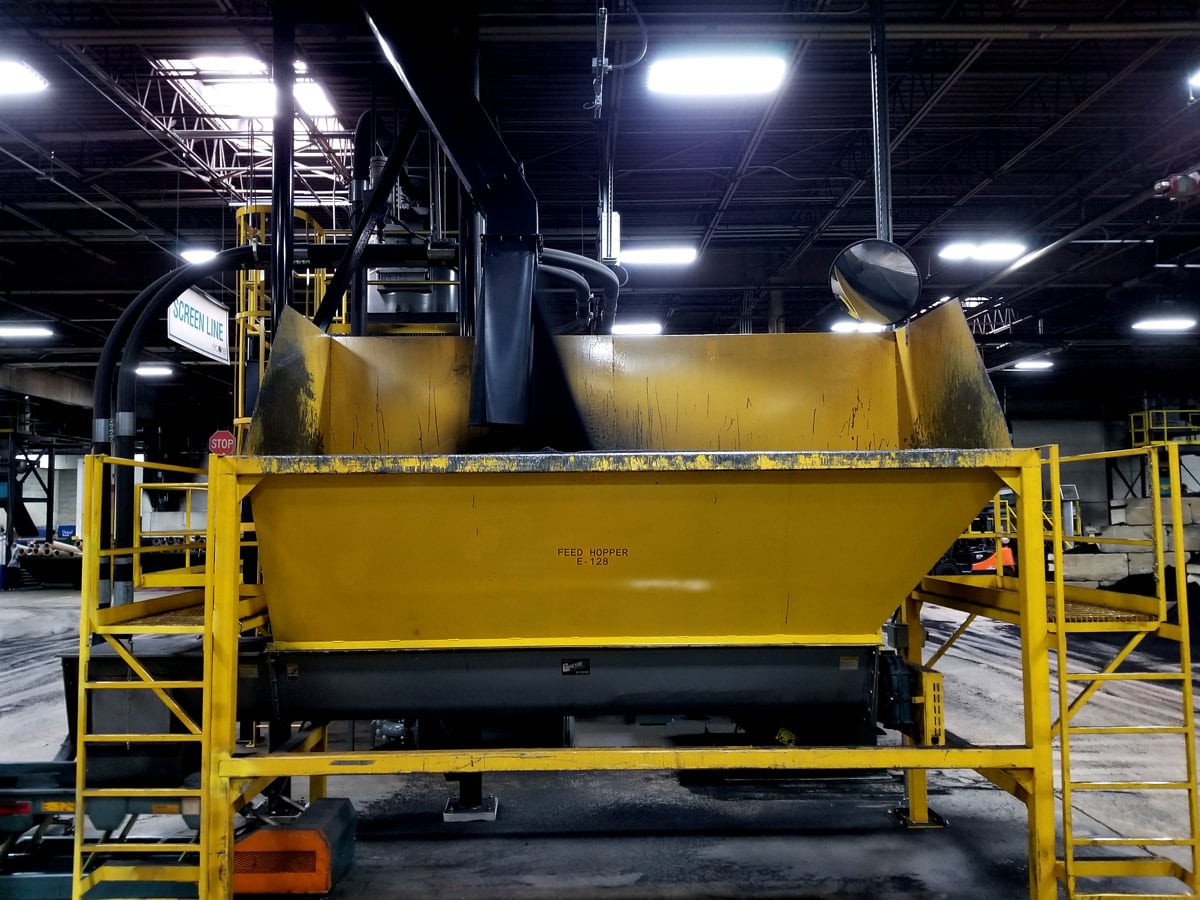 Large material hopper