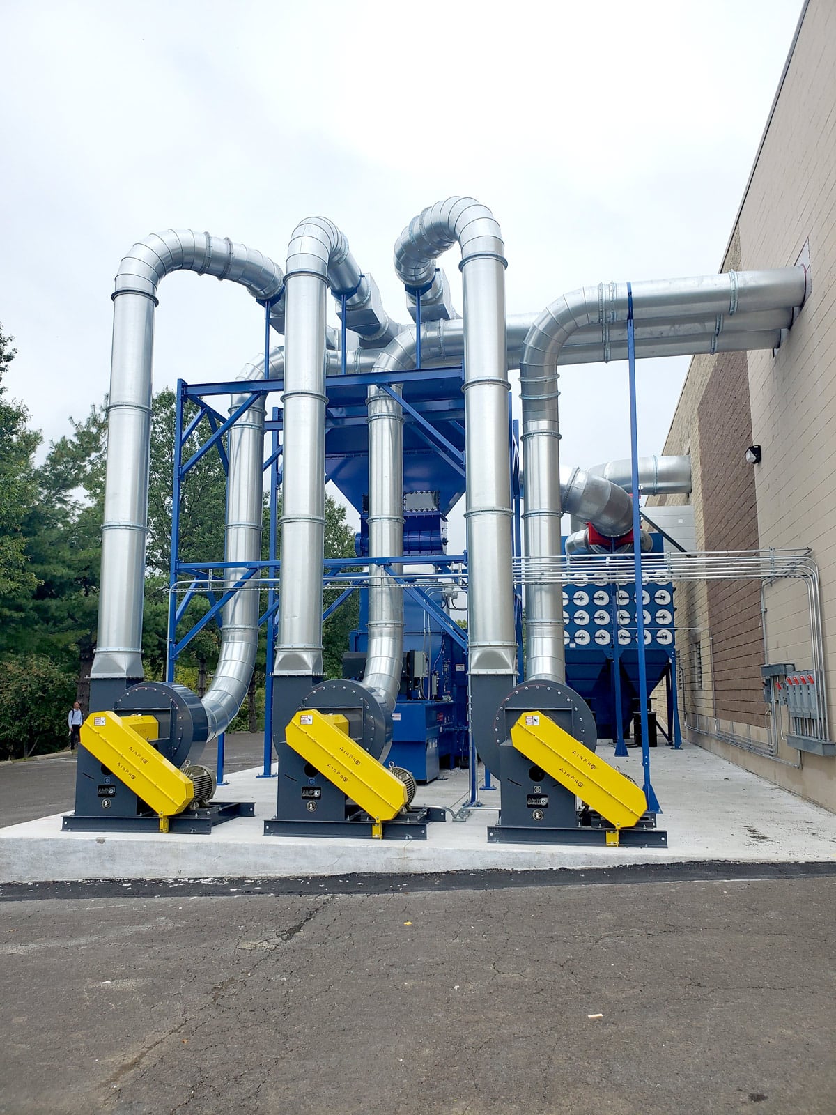 Side-view of trim waste removal system